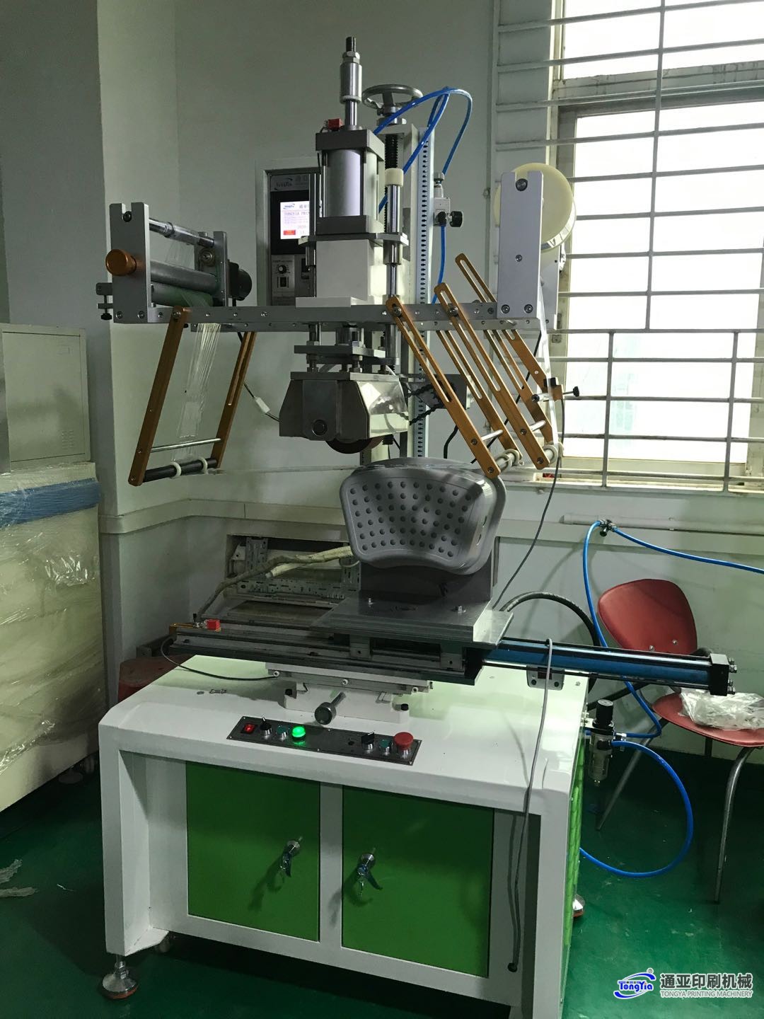 TYH-G250MJC弧面熱轉(zhuǎn)印機