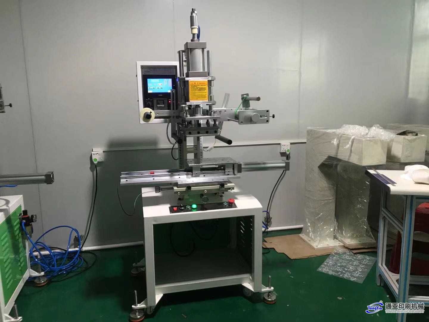 TYT-200FMC-3平圓兩用燙金機(jī)